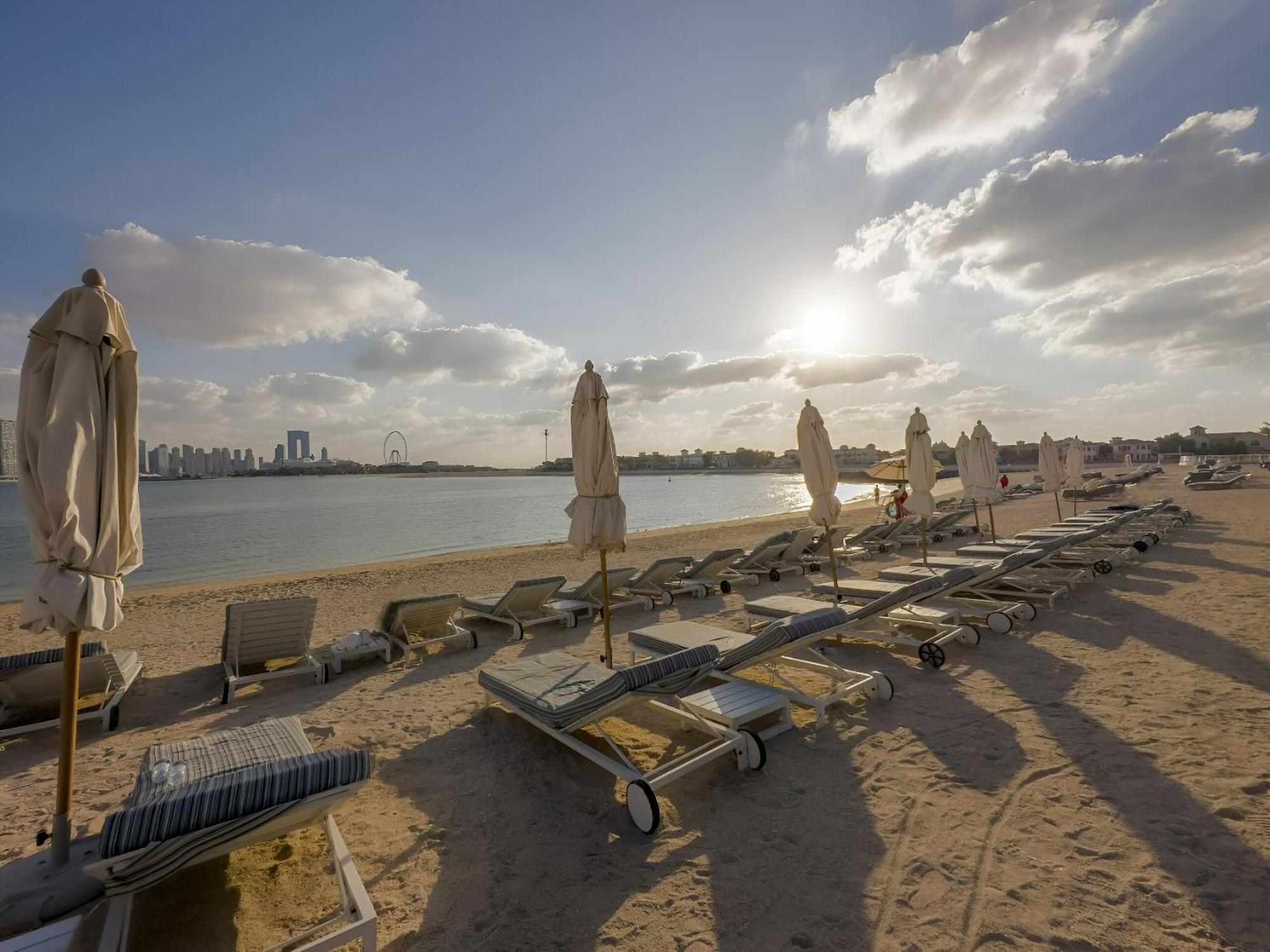 Oceana Residences, The Palm Jumeirah - Mint Stay Dubai Esterno foto